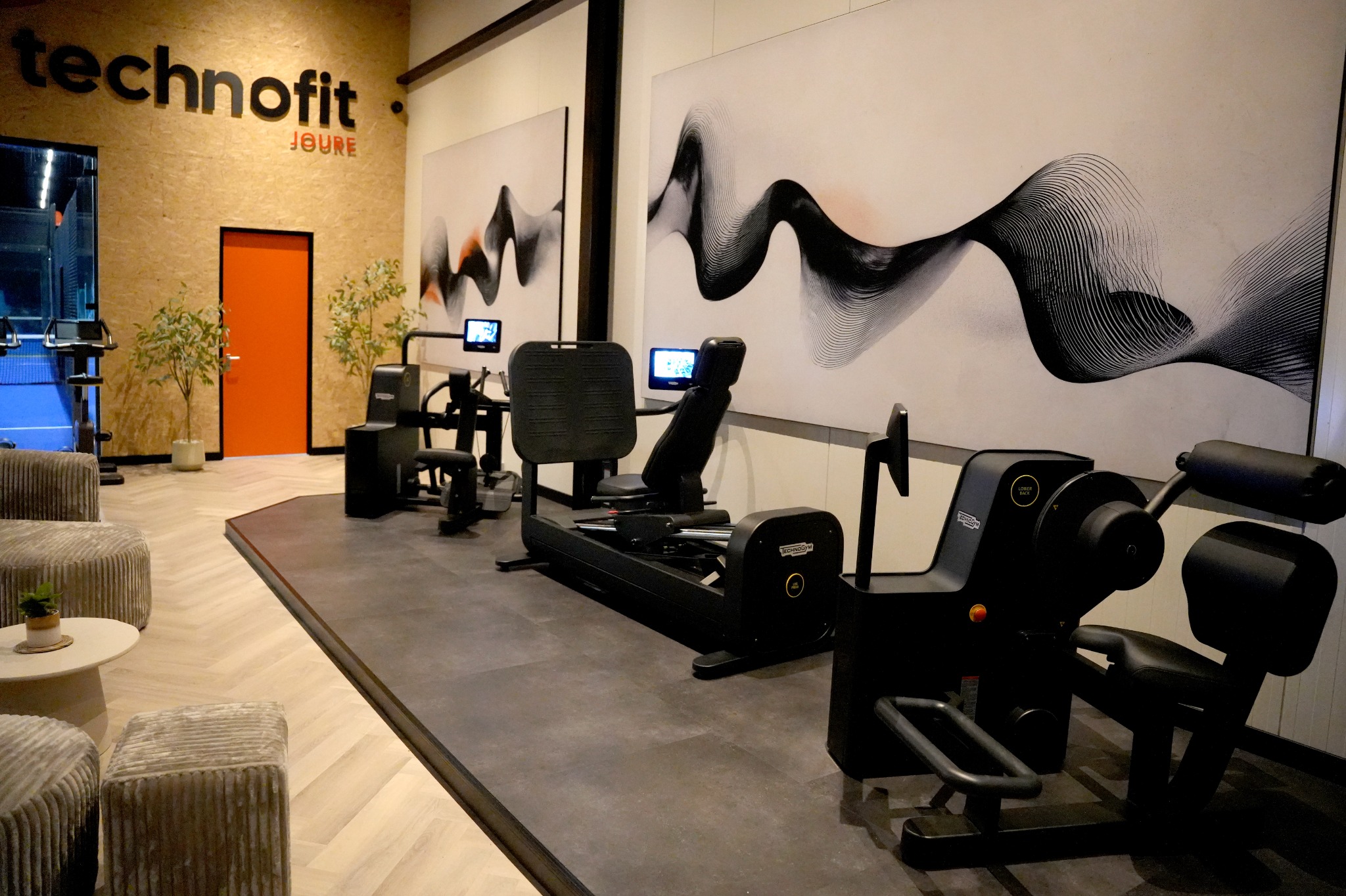 Technogym krachttoestellen in de studio
